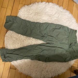 North face green pants